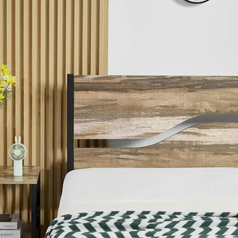 Cadre de lit plateforme en métal avec tête et pied de lit en bois, cadre de lit industriel en métal sans sommier nécessaire